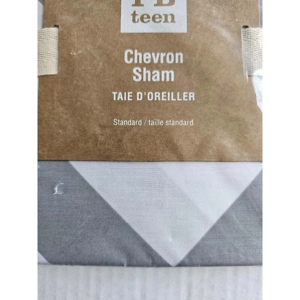 Pottery Barn Teen Chevron Standard Pillow Sham NEW NIP Gray White 100% Cotton PB